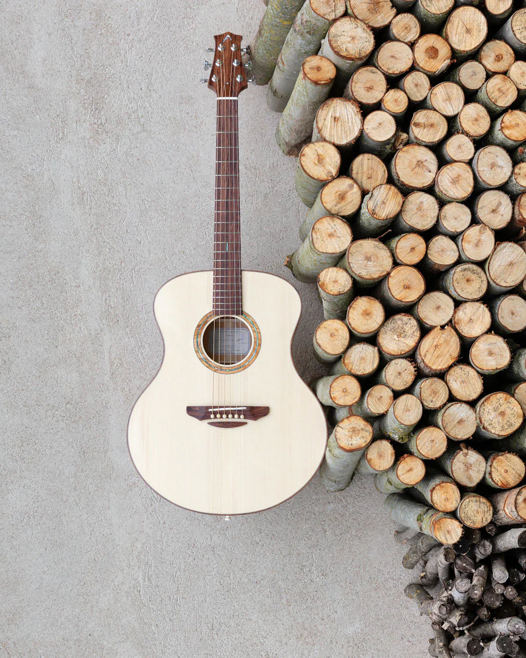Custom Guitars vs. Mass-Produced Instruments: The Choice