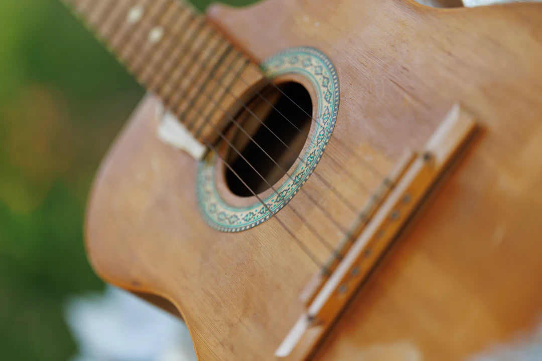 Discovering the Craftsmanship of Boutique Guitar Factories